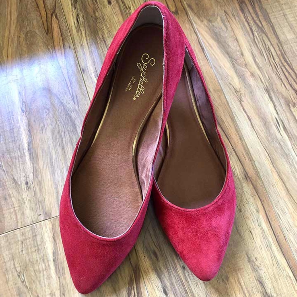 Seychelle Skip a Beat D'Orsay Flats - Red Suede